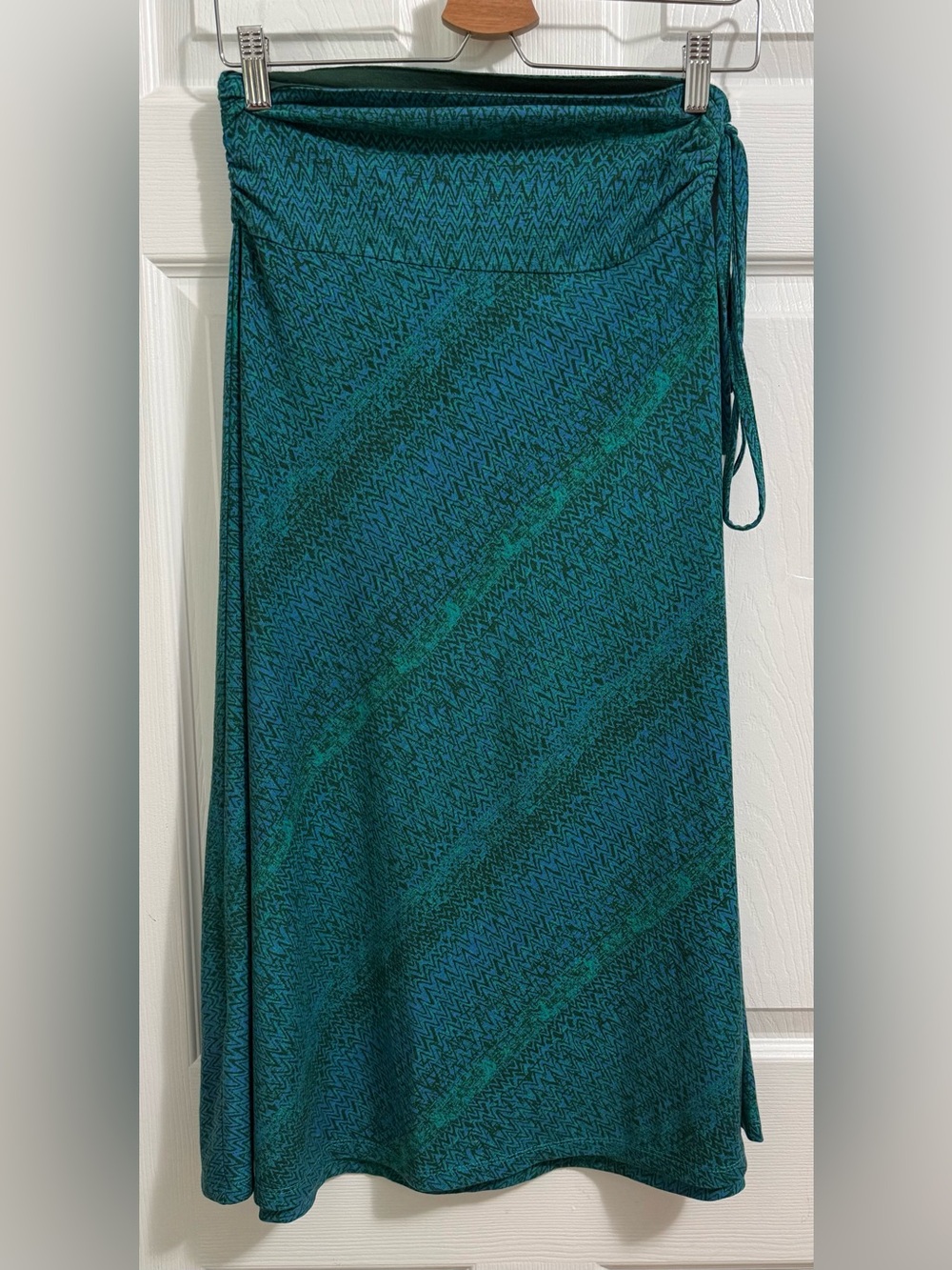 Alpine Design Turquoise & Black Pattern Skirt/Dress